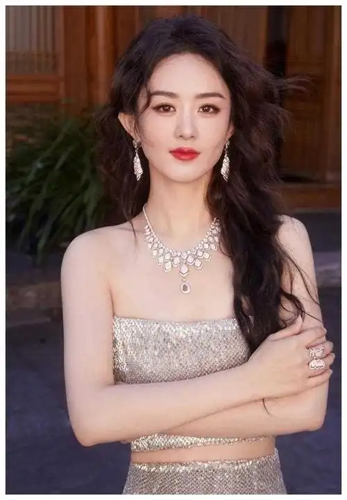 杨幂赵丽颖助于正捧红八位大咖明星共创辉煌