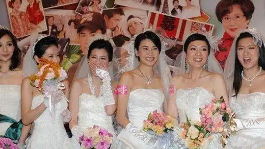 郑伊健老婆蒙嘉慧个人资料及近况和图片郑伊健蒙嘉慧结婚照 - 佩龙