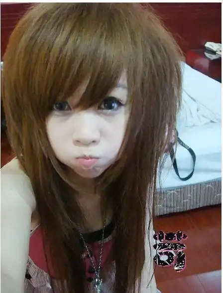 福田这里那家发型店做这种发型比较好的呢?大概要多少钱