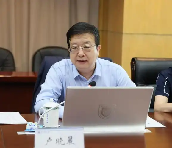 芜湖市繁昌区潘君齐区长来校交流座谈