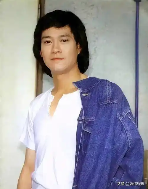 郑少秋夫妇证实长女自尽:心情未平复想帮忙办后事,遗产交给生母