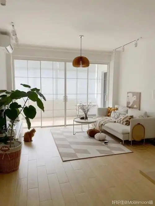 小客厅如何显大她家简直是小户型教科书