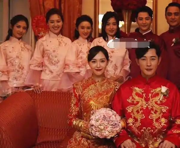 唐嫣婚礼没有baby豪华,但伴娘服差距太大,用没用心太明显