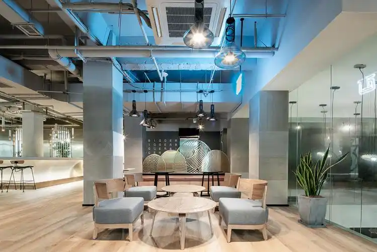 复合空间 南京紫金山天文台·倍格硅巷联合办公设计欣赏