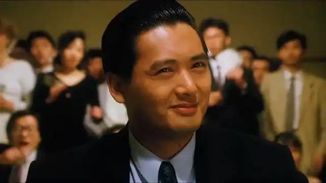 发哥经典拍手,与赌神比拼以为必胜,结果还是发哥技高一筹,太过瘾了