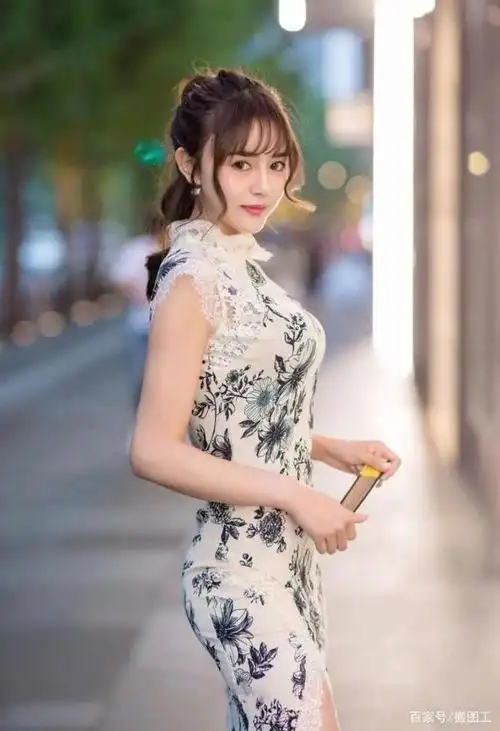 身材比例好的女生,最适合穿旗袍