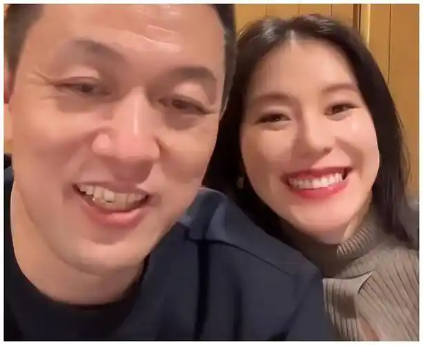 后来这个视频被无数自媒体拿来说事,还说王屹芝不懂沟通.