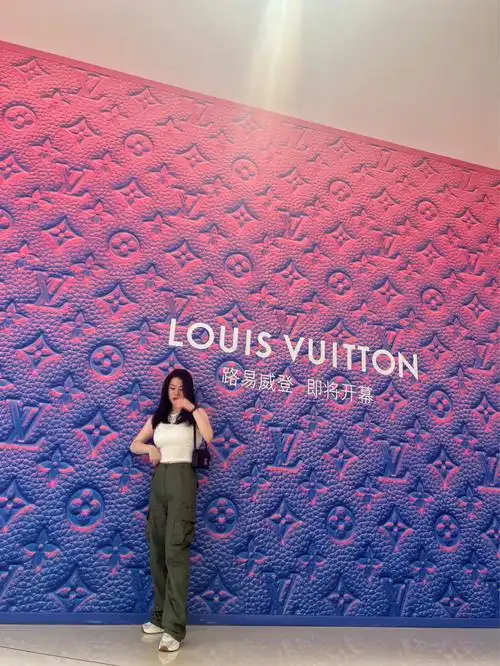 雨后的西婵寺和椰子火锅太绝配了,加了椰子水的汤底