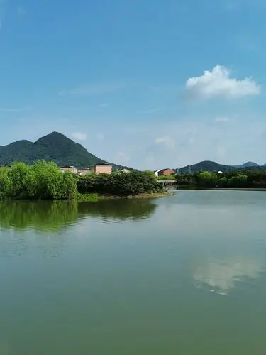 2020,10,18,知青兄弟姐妹游丁山湖