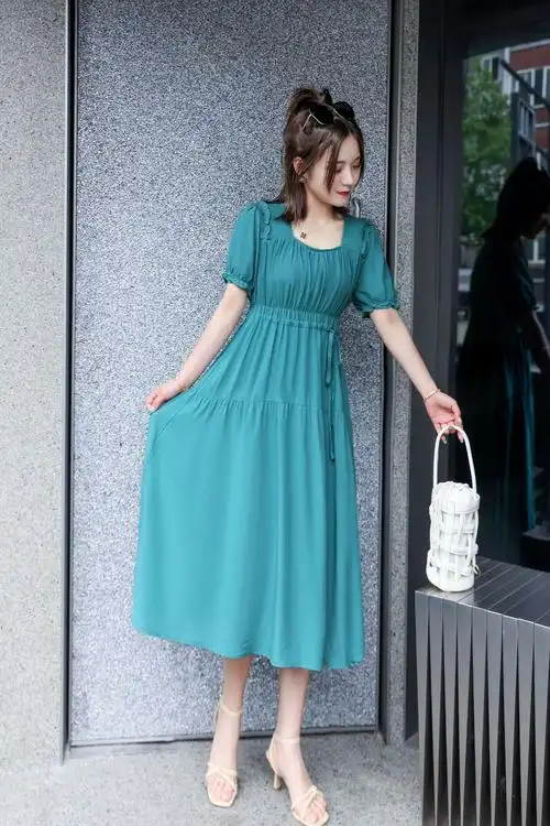 2022夏季新款新款彩色天丝收腰连衣裙