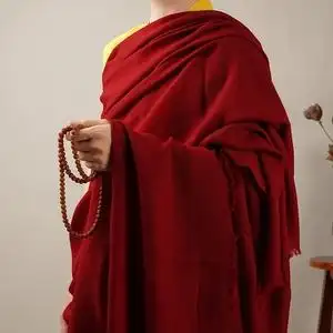 红色面料薄款披肩喇嘛藏传瑜伽僧衣袈裟新品僧人上师西藏羊绒披单