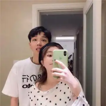 秀恩爱情侣头像一对幸福浪漫2019最新微信情侣专用头像独一无二