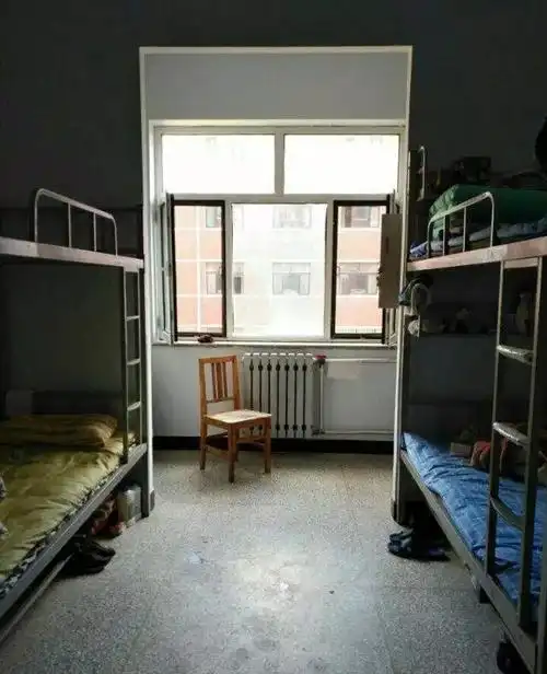 大同大学18级学生在宿舍自缢死亡,不存在校园欺凌:学习压力大