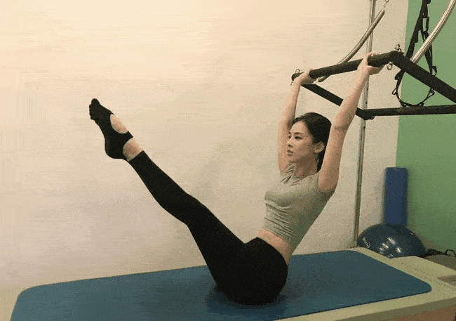 孙艺珍_普拉提_身体