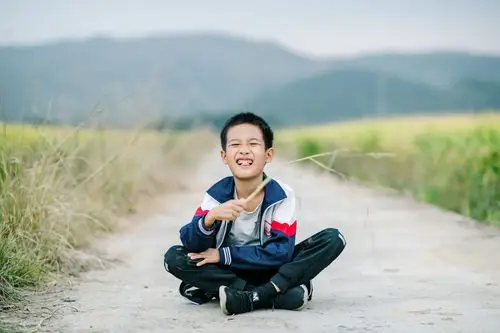 那年,小侄子9岁.