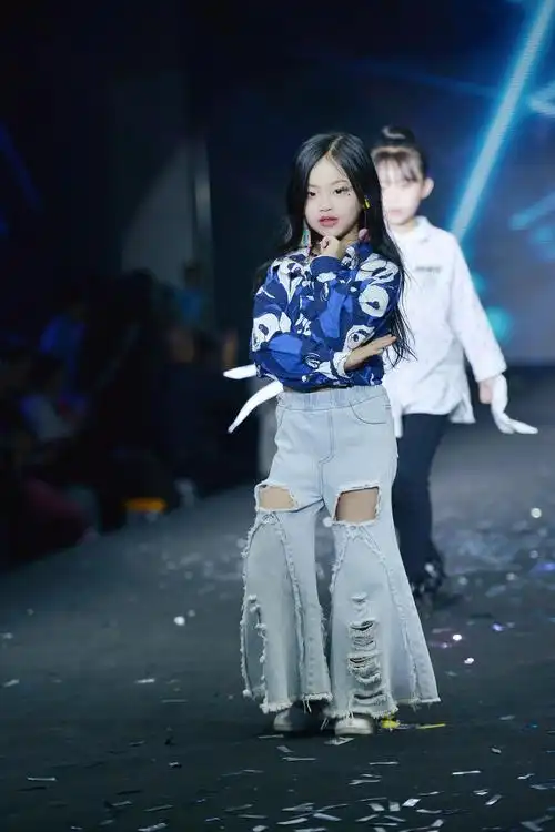 太原潮童星明星学员王昕冉的星路历程