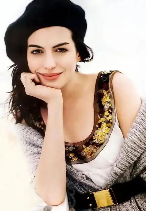 美国女演员安妮海瑟薇