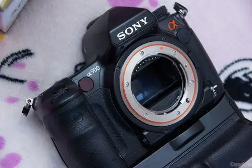 出台索尼经典a900,送个镜头,3650.