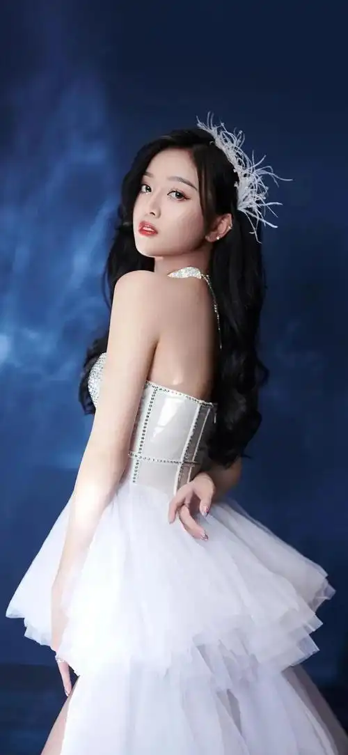 吴宣仪高清唯美壁纸