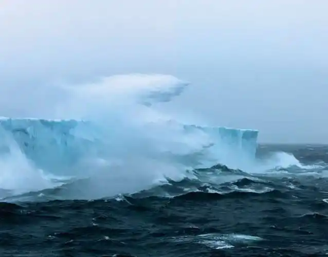暴风雨,东格陵兰岛