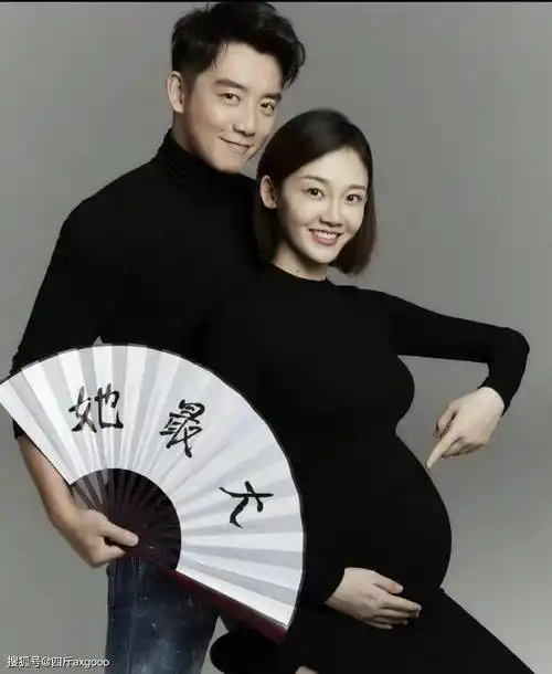 郑恺老婆疑似三胎惹争议,素颜现身月子中心,婚后三年生娃不断_苗苗