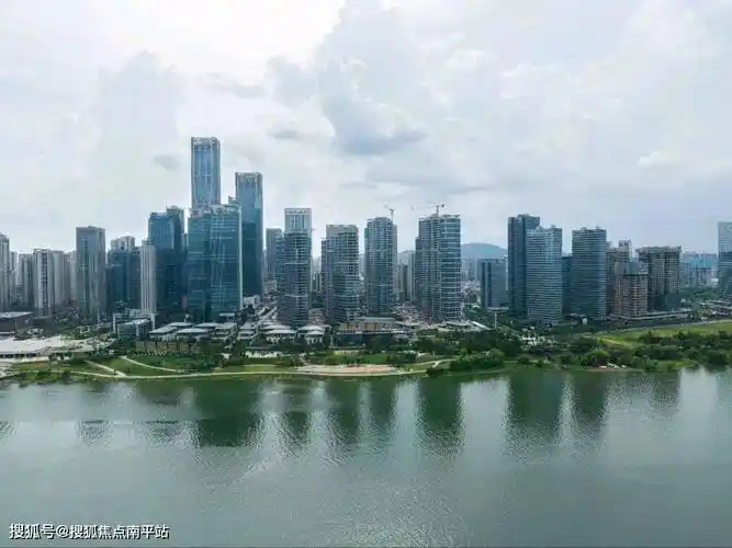 长沙【旭辉·铂悦湘江】—售楼处电话丨24小时电话丨售楼处地址丨最新