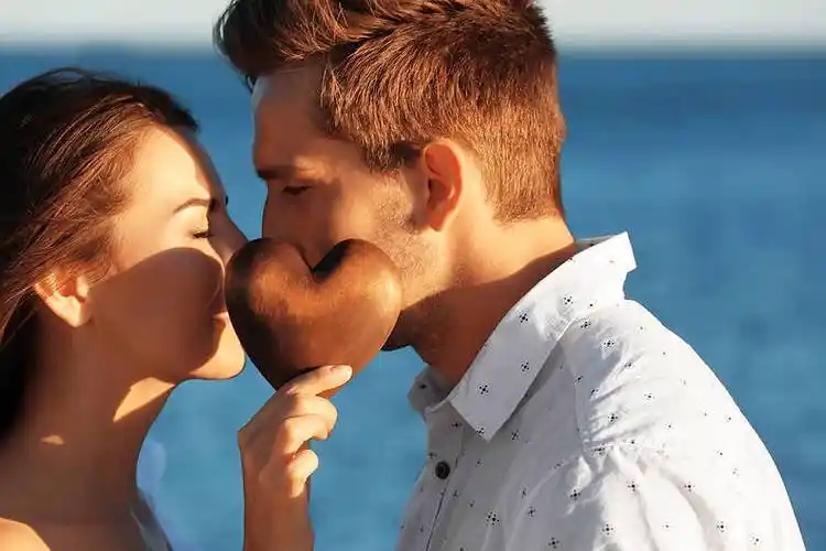 年轻,情侣,吻,相互,亲吻,特写_高清图片_全景视觉