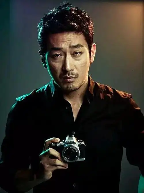 韩国明星男前十名的人(演技最好的10位韩国男演员排名) | 一夕网