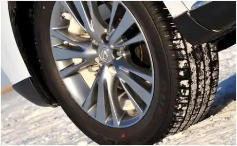 轮胎正常胎压250,天一热上升到270,会爆胎吗