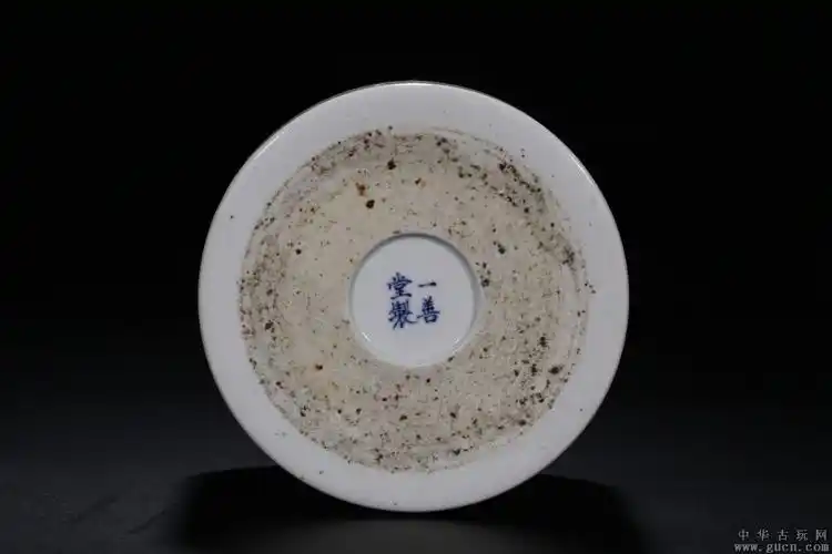 清代:"一善堂制"款青花阿弥陀佛笔筒