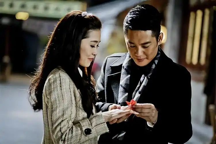 有一种"差距"叫程愫和傅程鹏,离婚6年后,两人现状差距太明显