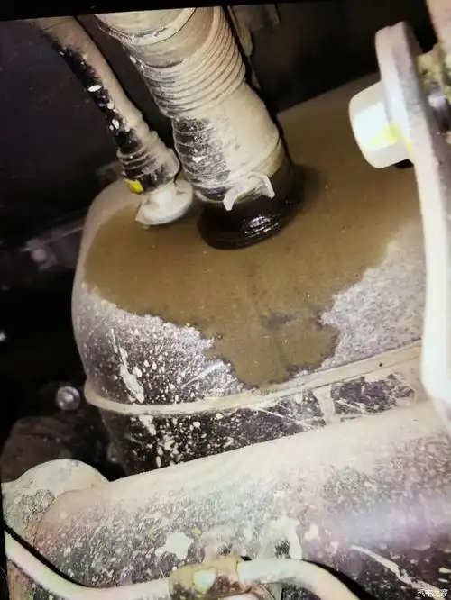 请问各位车友油箱漏油你们都是怎么处理的