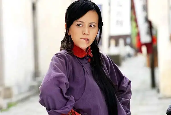 王琳个人资料家庭背景介绍 曾塑造雪姨形象深入人心