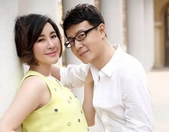 她24岁出道走红,26岁选择嫁给男演员,如今生活幸福!