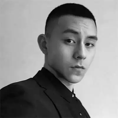 冷酷霸气高清男生头像成熟稳重大叔范