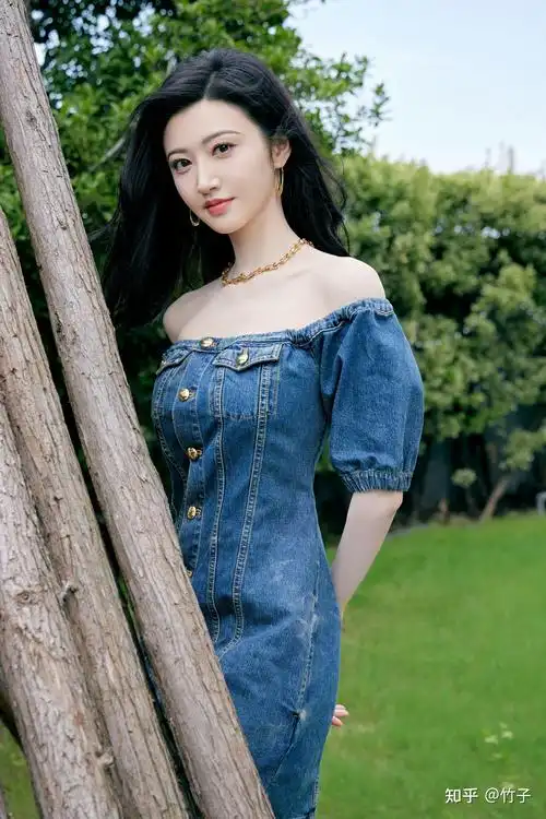 景甜最新美照分享今日份的氧气清新少女甜好美好甜啊