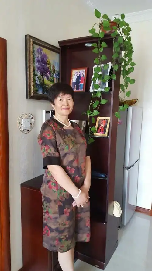 060岁女未婚170cm高中及以下最近一次登录:03-21 04:5560后现居