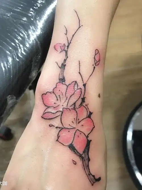 梅花_纹身图案手稿图片_子君的纹身作品集