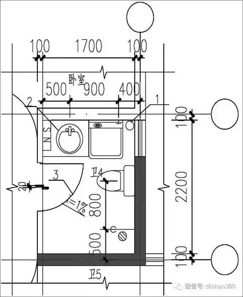 原卫生间平面图修改后卫生间平面图问题点:1,给水立管位置紧靠窗,既不