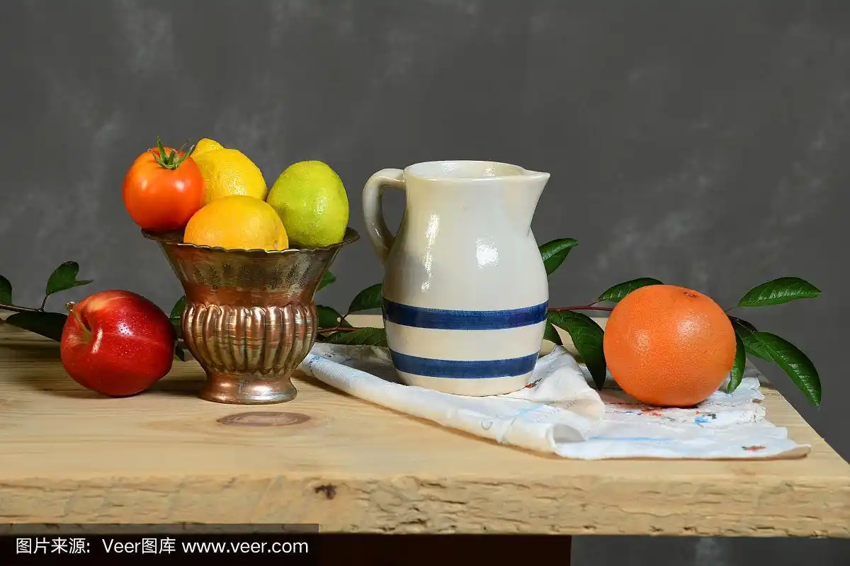 《水果罐和花瓶静物》
