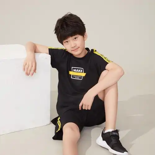 票数:423人气:811投票张悦轩个人资料详细资料>别名:天天,小天儿,暖男