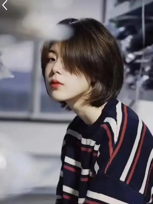 鲻鱼头酷感十足显脸小的日系短发