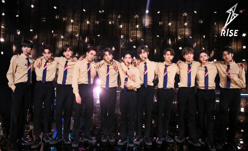 太戳人了!r1se毕业演唱会在即队长周震南首回应"解散"后计划