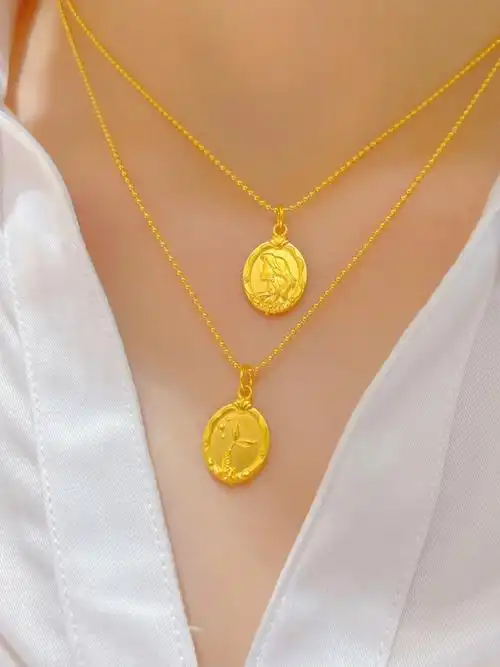 今天推荐这款美人鱼0469♀15吊坠美人鱼吊坠的寓意如下:1,爱情.