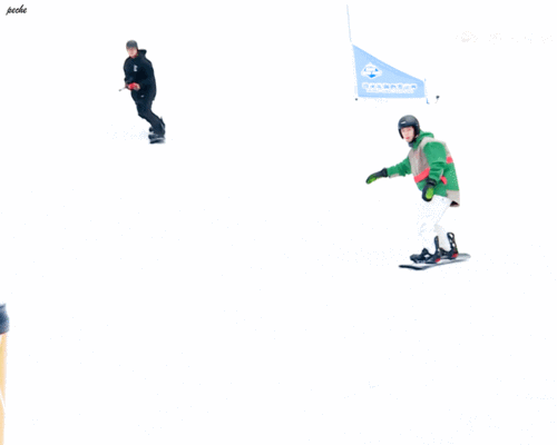 极限青春王领队 截修 @uniq-王一博 cr:logo