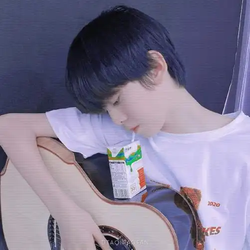 左航男爱豆头像时代峰峻左航头像赞评论更多