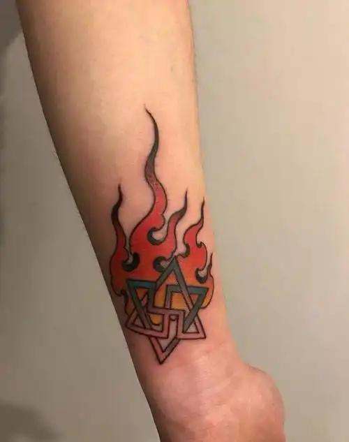 纹身师:张旭峰纹身店:问鼎刺客纹身鹿纹身图片_成品背部动物纹身图案