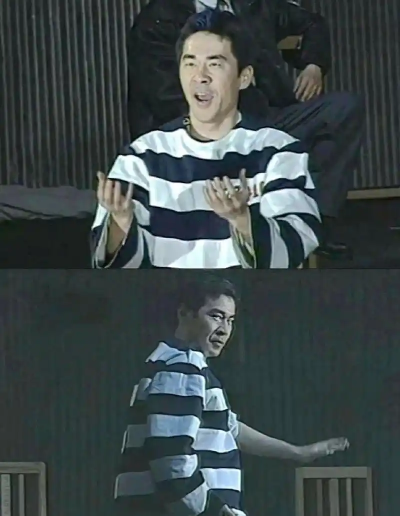 28岁的陈建斌正在排戏,这么年轻的脸!