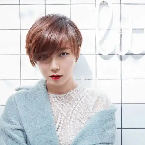 王珞丹的哪种短发造型更有女神范儿?