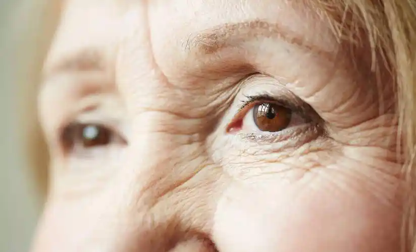 人变衰老的一些特征及标志,有这些特征,说明已经开始衰老了_老年人